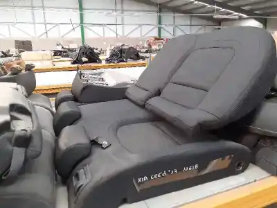Second-hand car spare part complete seat set for kia cee´d concept oem iam references   