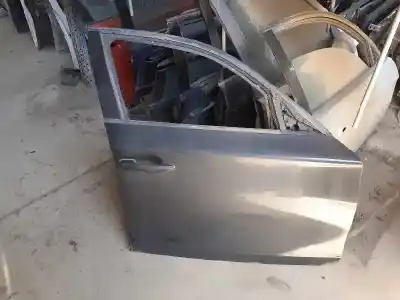 Peça sobressalente para automóvel em segunda mão porta dianteira direita por bmw serie 1 berlina (e81/e87) 2.0 cat referências oem iam   