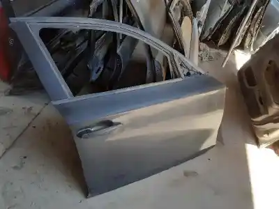 Peça sobressalente para automóvel em segunda mão Porta Dianteira Direita por BMW SERIE 1 BERLINA (E81/E87) 2.0 CAT Referências OEM IAM   