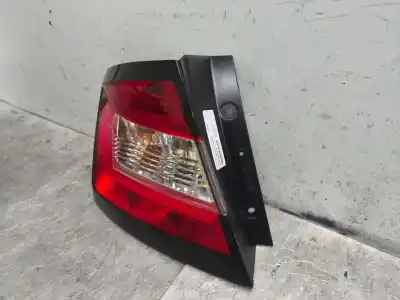 Second-hand car spare part left tailgate light for skoda fabia ambition oem iam references 6v6945095  