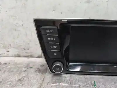 Peça sobressalente para automóvel em segunda mão  por SKODA FABIA  Referências OEM IAM 6V0919604B  