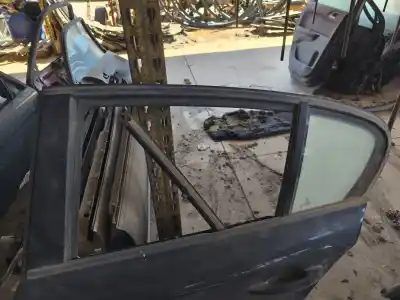 Peça sobressalente para automóvel em segunda mão porta do automóvel traseira esquerda por bmw serie 1 berlina (e81/e87) 2.0 cat referências oem iam   