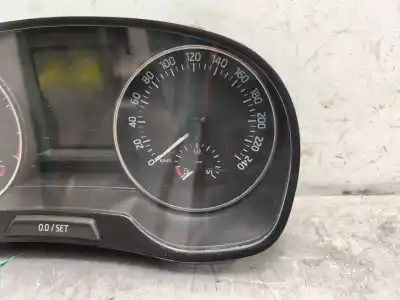 Peça sobressalente para automóvel em segunda mão quadrante por skoda fabia ambition referências oem iam 6v0920740b  