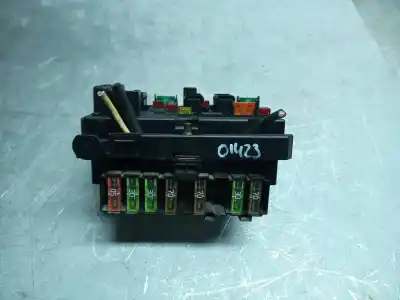 Second-hand car spare part fuse box unit for peugeot 307 break / sw (s1) sw pack oem iam references 9650664180   Second-hand car spare part fuse box unit for peugeot 307 break / sw (s1) sw pack oem iam references 9650664180