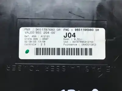 İkinci el araba yedek parçası röle/sigorta kutusu için peugeot 307 break / sw (s1) sw pack oem iam referansları 9651196980   İkinci el araba yedek parçası röle/sigorta kutusu için peugeot 307 break / sw (s1) sw pack oem iam referansları 9651196980