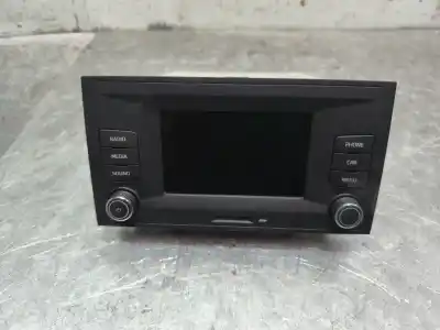 Second-hand car spare part audio system / radio cd for seat leon st (5f8) x-perience 4drive oem iam references 5f0035871d  
