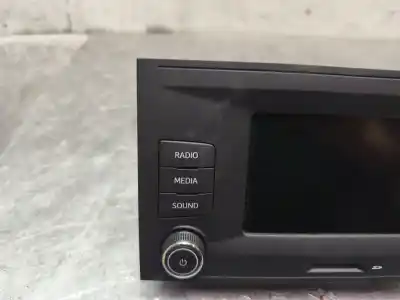 Second-hand car spare part audio system / radio cd for seat leon st (5f8) x-perience 4drive oem iam references 5f0035871d  