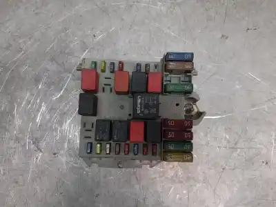 Second-hand car spare part fuse box unit for fiat stilo multi wagon (192_) 1.9 d multijet oem iam references 51724394  