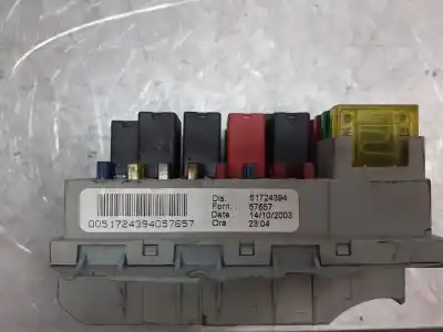 Second-hand car spare part fuse box unit for fiat stilo multi wagon (192_) 1.9 d multijet oem iam references 51724394  