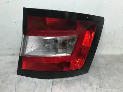 Pezzo di ricambio per auto di seconda mano luci posteriori destra per skoda fabia combi active riferimenti oem iam 6v9945112