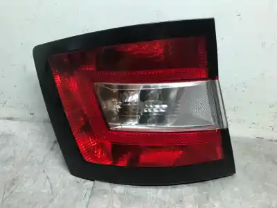 Pezzo di ricambio per auto di seconda mano lampada posteriore sinistra per skoda fabia combi active riferimenti oem iam 6v9945095