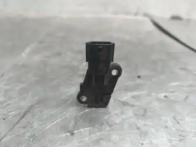 Автозапчастина б/у витратомір повітря для renault express advance 95 cv / 70 kw посилання на oem iam 226802715r  