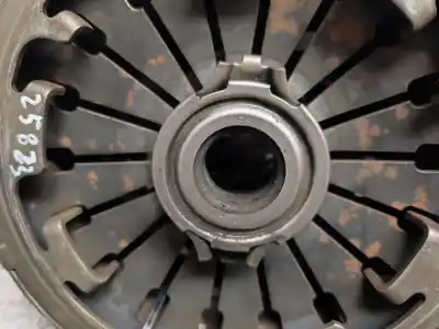 Peça sobressalente para automóvel em segunda mão kit de embreagem por mitsubishi montero (v80/v90) 3.2 di-d intense referências oem iam 2304a025  