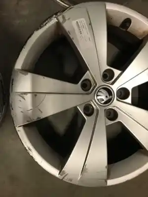 Автозапчастина б/у комплект коліс для skoda superb iii (3v3) 2.0 tdi посилання на oem iam 3v0601025  