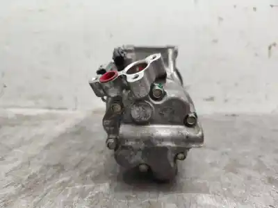 Peça sobressalente para automóvel em segunda mão compressor de ar condicionado a/a a/c por renault captur ii zen 131 cv / 96 kw referências oem iam 926003358r  