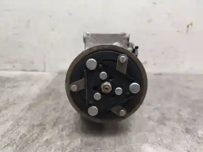 Peça sobressalente para automóvel em segunda mão compressor de ar condicionado a/a a/c por renault captur ii zen 131 cv / 96 kw referências oem iam 926003358r  