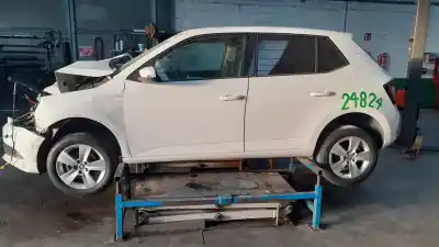 Peça sobressalente para automóvel em segunda mão charrió / suporte de eixo de trás por skoda fabia ambition referências oem iam 