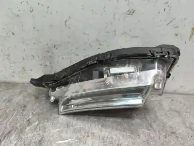 Peça sobressalente para automóvel em segunda mão Farolim Dianteiro Direito por SUZUKI VITARA 1.5 STRONG HYBRID GLX 4WD 115 CV / 85 KW Referências OEM IAM   