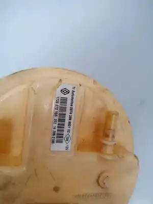 Second-hand car spare part fuel pump for renault captur adventure oem iam references 172027215r  