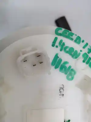 Peça sobressalente para automóvel em segunda mão bomba de combustivel por kia cee´d concept referências oem iam 92170a2000  