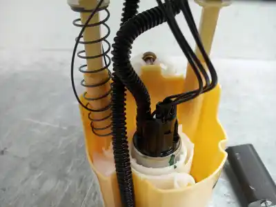 Pezzo di ricambio per auto di seconda mano pompa di benzina per renault express advance riferimenti oem iam 172023807r