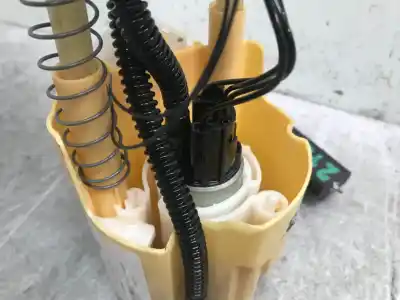 Автозапчасти б/у топливный насос за renault express advance 74 cv / 55 kw ссылки oem iam 172023807r  