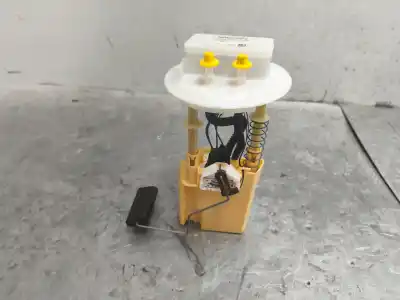 Автозапчасти б/у топливный насос за renault express advance 95 cv / 70 kw ссылки oem iam 172023807r  