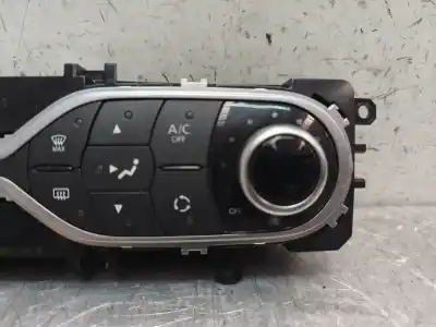 Second-hand car spare part climate control for renault captur zen 150 cv / 110 kw oem iam references 275105430r  