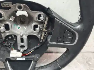 Peça sobressalente para automóvel em segunda mão volante por renault captur zen 150 cv / 110 kw referências oem iam 484001055r  