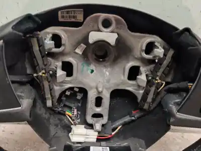 Peça sobressalente para automóvel em segunda mão volante por renault captur zen 150 cv / 110 kw referências oem iam 484001055r  