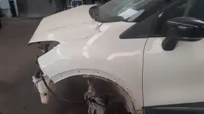 Peça sobressalente para automóvel em segunda mão guarda-lamas dianteiro esquerdo por renault captur zen 150 cv / 110 kw referências oem iam 631018073r