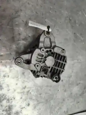 Автозапчастина б/у генератор для renault clio ii fase ii (b/cb0) base authentique 82 cv / 60 kw посилання на oem iam a2tb6481c1  