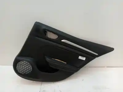 İkinci el araba yedek parçası Sag ön Kapi Kaplamasi için RENAULT MEGANE IV BERLINA 5P BOSE-Edition OEM IAM referansları 829A00823R  
