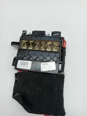 Pièce détachée automobile d'occasion boîtes à fusibles pour renault megane iv berlina 5p 1.3 tce références oem iam 241148160r  