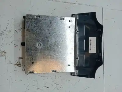Gebrauchtes Autoersatzteil audiosystem / radio-cd zum ford ka (ccu) 1.2 8v cat oem-iam-referenzen 7355375760 es5118c815aa 1856712
