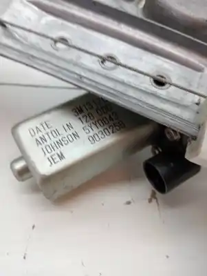 Автозапчастина б/у регулятор переднього правого скла для dacia sandero ambiance посилання на oem iam 8200733828  