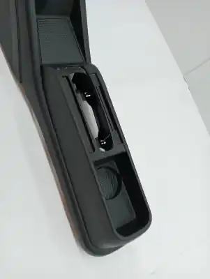 Автозапчастина б/у центральний подлокник для fiat punto (evo) (199) dynamic посилання на oem iam 735527242  