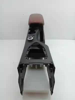 Pezzo di ricambio per auto di seconda mano Bracciolo Centrale per NISSAN QASHQAI / QASHQAI +2 I (J10, NJ10, JJ10E) 1.6 Riferimenti OEM IAM 96910JD11A  