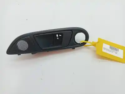 Recambio de automóvil de segunda mano de MANETA INTERIOR DELANTERA IZQUIERDA para FORD FIESTA BERLINA (DX)  referencias OEM IAM 1686126  8A61A22601AF38C5