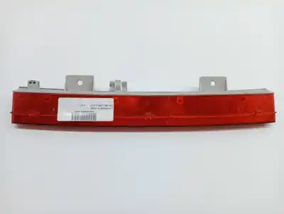 Recambio de automóvil de segunda mano de luz central de freno para fiat 500 l (330) 0.9 cat referencias oem iam 51925086