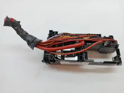 Peça sobressalente para automóvel em segunda mão caixa de fusíveis e relés por volkswagen polo advance referências oem iam 2q0941828e  