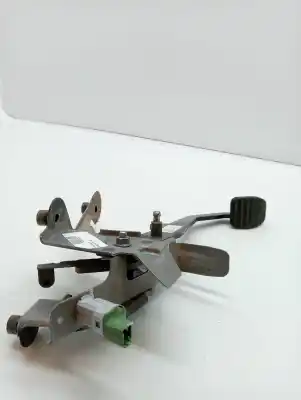 Pezzo di ricambio per auto di seconda mano pedale della frizione per renault captur ii jd2 riferimenti oem iam 465036584r  