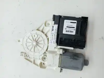 Recambio de automóvil de segunda mano de motor elevalunas delantero izquierdo para audi a3 (8p) 2.0 tdi ambiente referencias oem iam 8p0959801g  