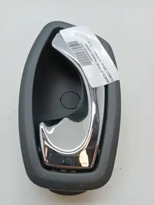 Автозапчасти б/у левая задняя внутренняя ручка за renault captur dynamique ссылки oem iam 806701025r  