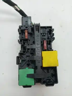 Pezzo di ricambio per auto di seconda mano  per OPEL VIVARO FURGÓN  Riferimenti OEM IAM 9675730380  