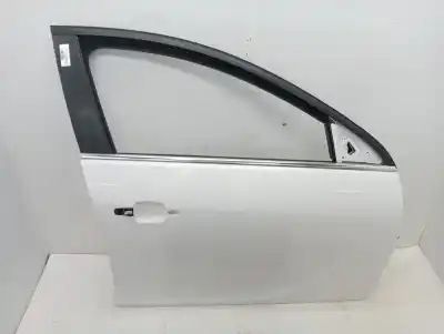 Second-hand car spare part front right door for opel insignia berlina expression oem iam references 22796396
