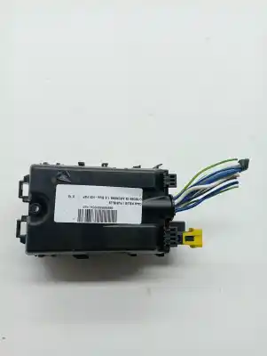 Pièce détachée automobile d'occasion BOÎTES À FUSIBLES pour CITROEN C5 AIRCROSS  Références OEM IAM 96CH117180  