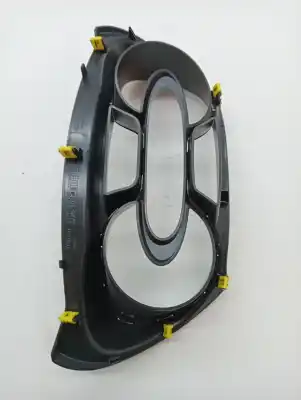 Автозапчастина б/у пластика для renault captur dynamique посилання на oem iam 682504761r  