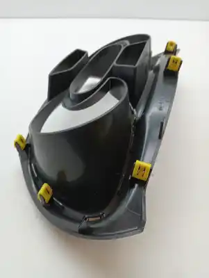Автозапчастина б/у пластика для renault captur dynamique посилання на oem iam 682504761r  