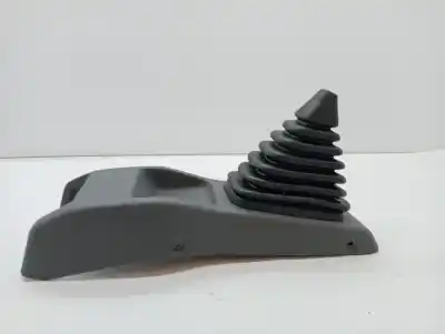 Pezzo di ricambio per auto di seconda mano console centrale per suzuki jimny sn (fj) cabrio jlx riferimenti oem iam 7581081a00t01  